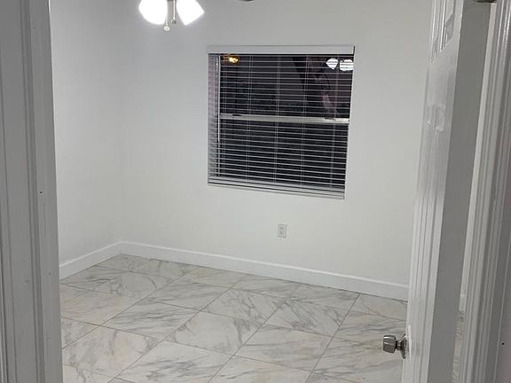 2nd image of 16135 NE 19th Ct #1