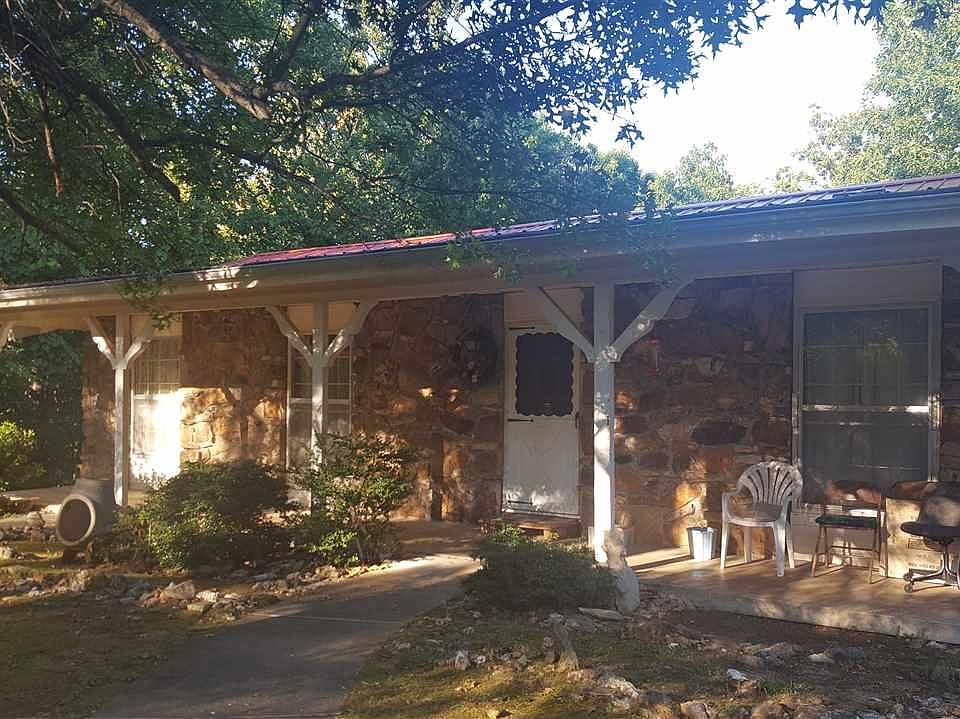 1st image of 18 Conasaugua Dr