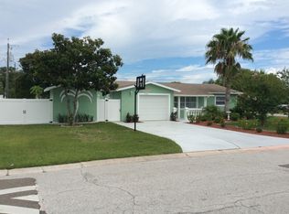 215 S Maywood Ave, Clearwater, FL 33765