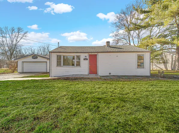 226 N 500 W, Valparaiso, IN 46385