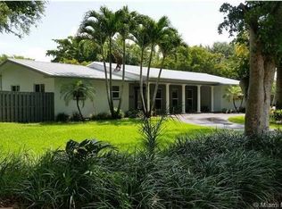 8345 SW 146th St, Palmetto Bay, FL 33158