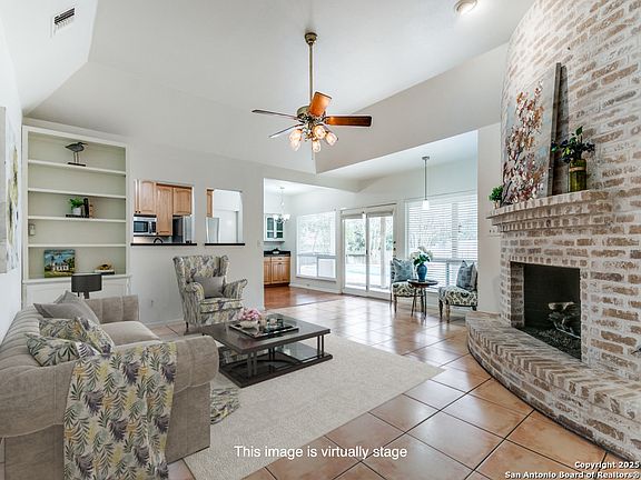 5th image of 1215 Timber Bay