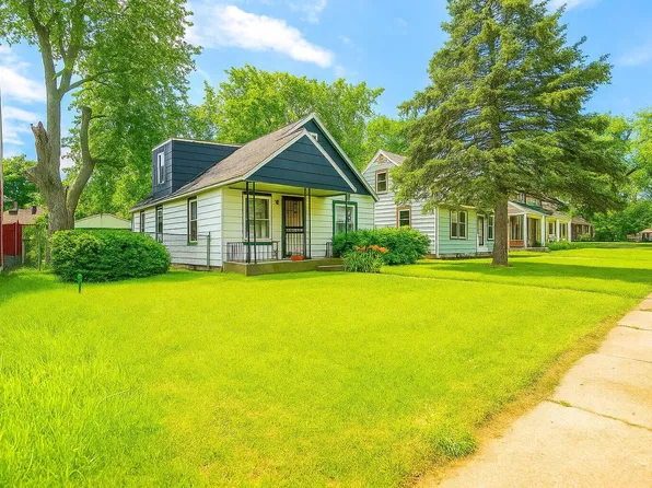 7529 West Grantosa DRIVE, Milwaukee, WI 53218
