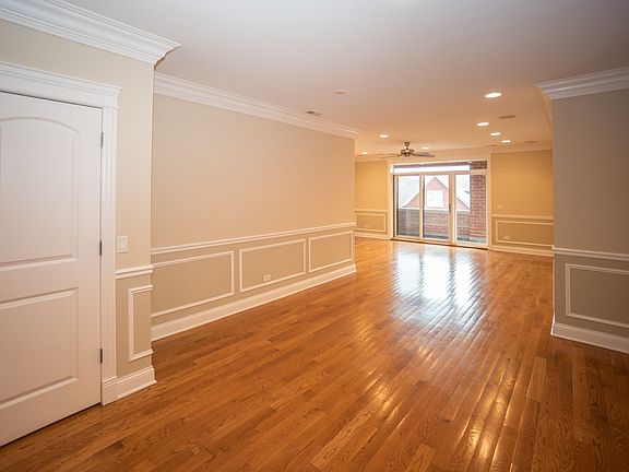3rd image of 2902-2910 W Belmont Ave #2904-202