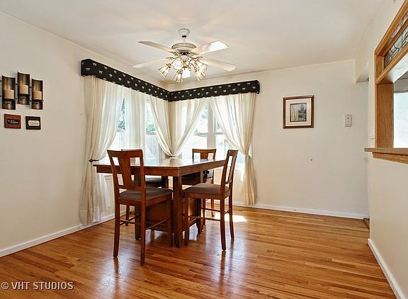 4th image of 16807 S Oketo Ave