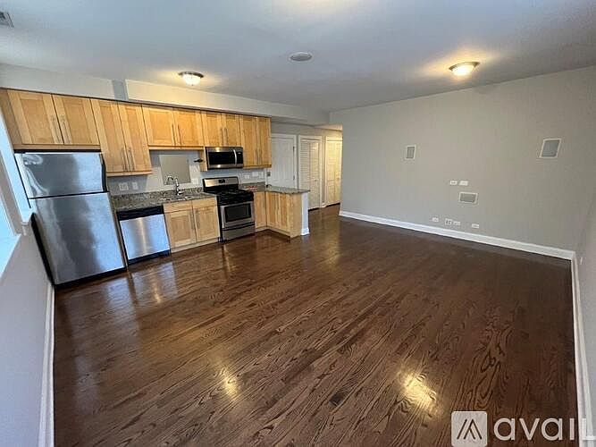 1st image of 1856 N Sawyer Ave APT 102A