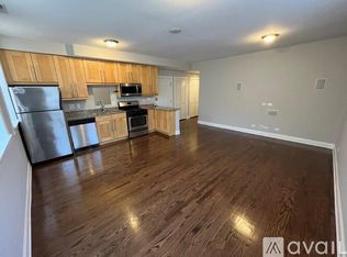 1856 N Sawyer Ave APT 102A, Chicago, IL 60647