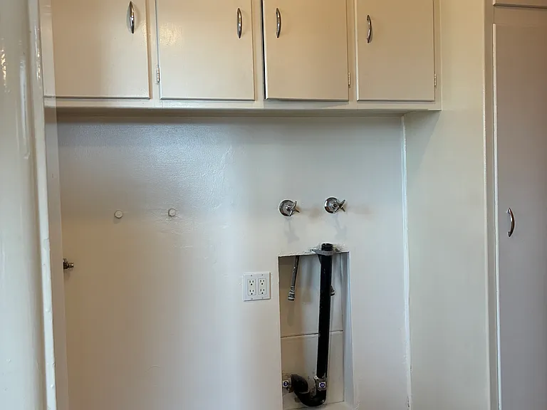 54 N Dunning St — Photo 11