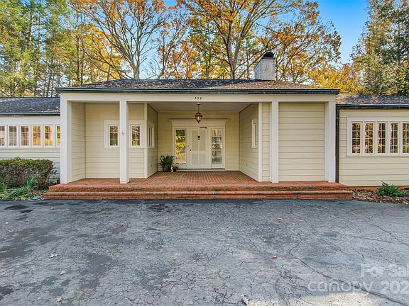 2nd image of 559 11th Avenue Cir NW
