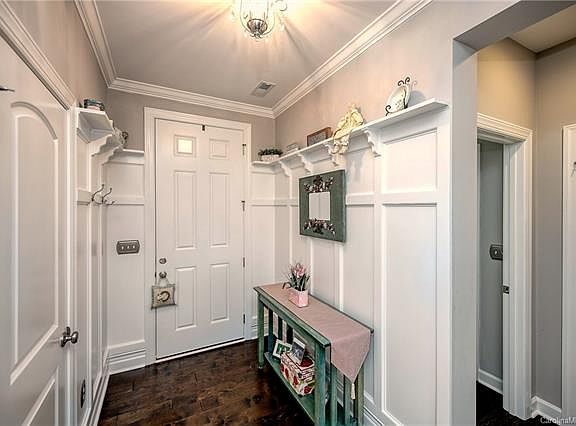 3rd image of 17425 Caddy Ct