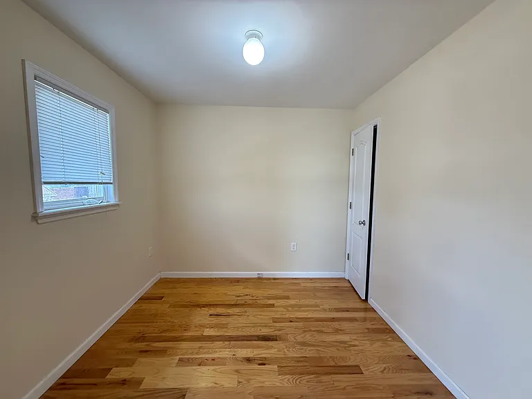 77 Forest St #2F — Photo 10