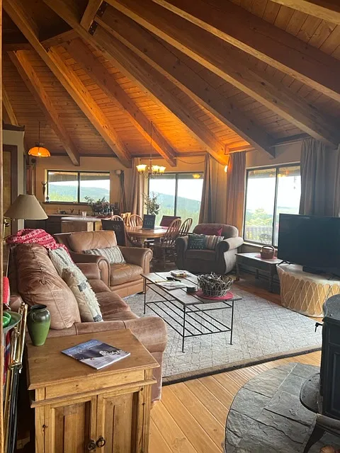 2 bed, 1200 sqft, $2,850 — Photo 2