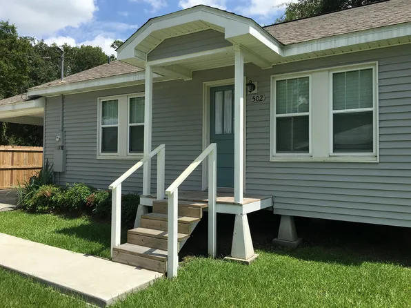 502 E E St, Rayne, LA 70578