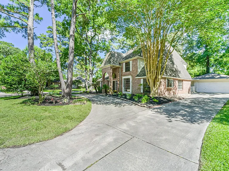 3910 Misty Gardens Ct — Photo 1