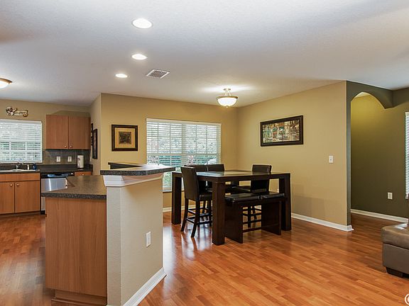 5th image of 1332 Bayou Pass Dr