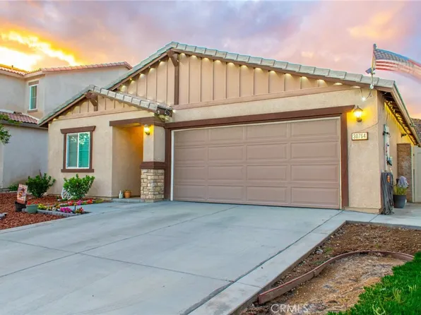 30764 Malibu Dr, Winchester, CA 92596