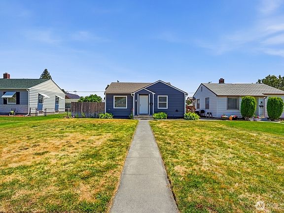 3rd image of 236 F Street SW