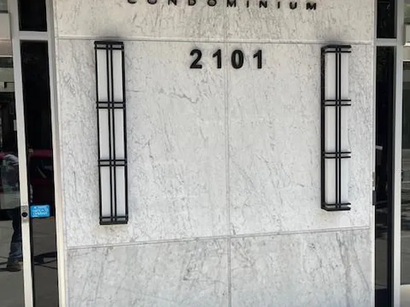 2101 Chestnut St APT 504, Philadelphia, PA 19103