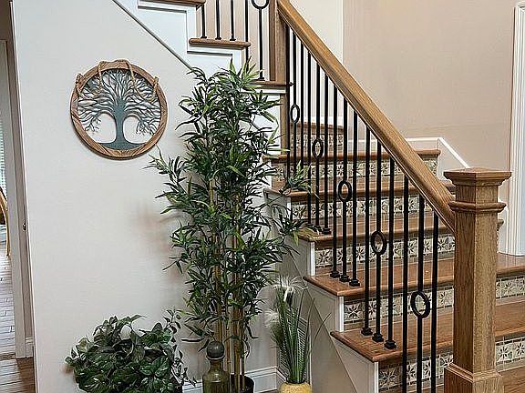 5th image of 1728 Covey Rise Trl