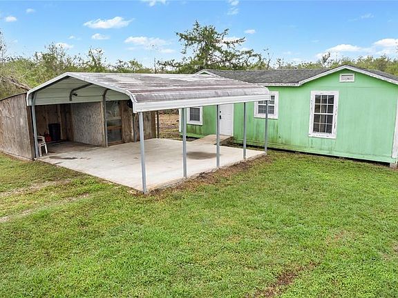 3rd image of 2717 County Road 415d