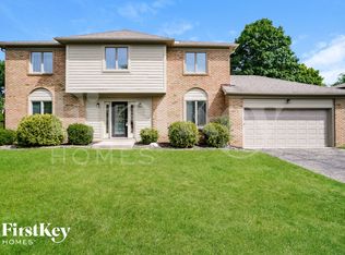 7703 Strathmore Ln, Dublin, OH 43017
