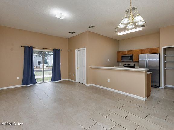 2nd image of 6070 MAGGIES Circle #105