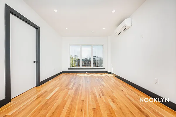 Rented by Nooklyn NYC LLC | media 8