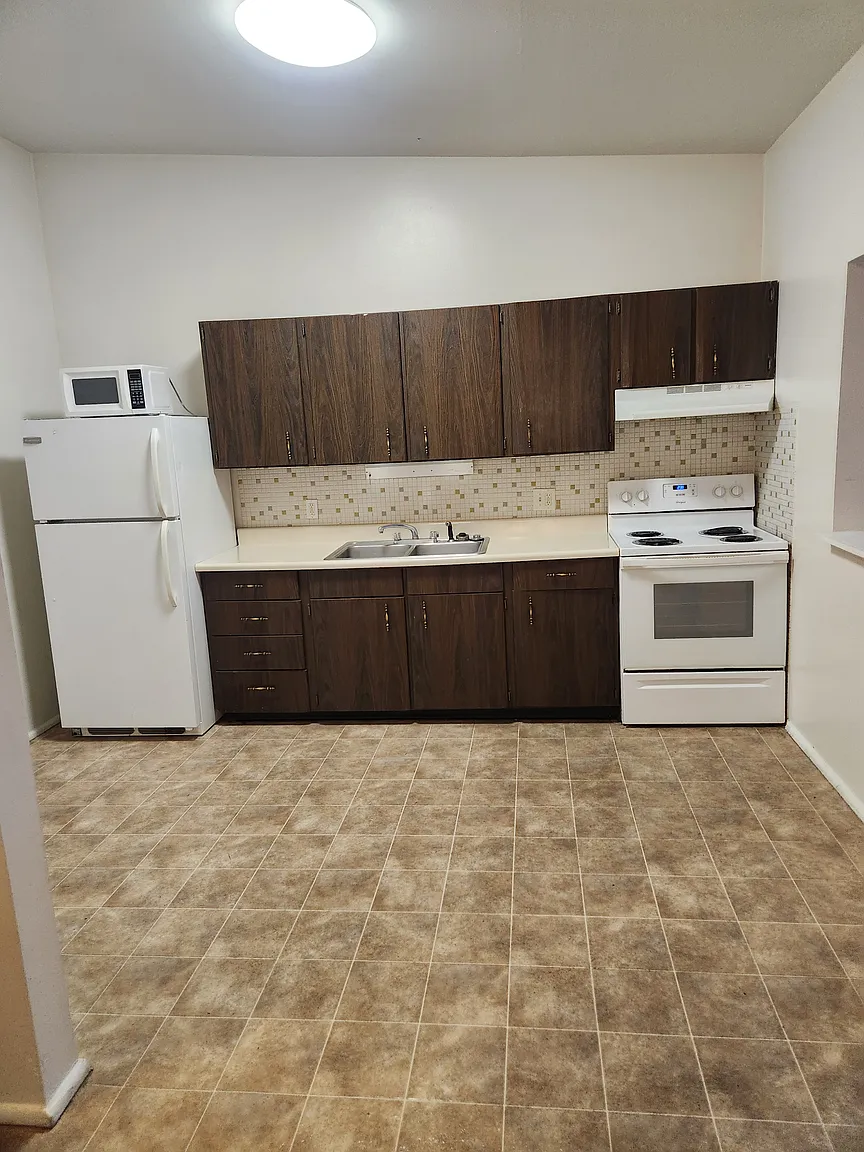 20 Jackson Pl #L photo 1