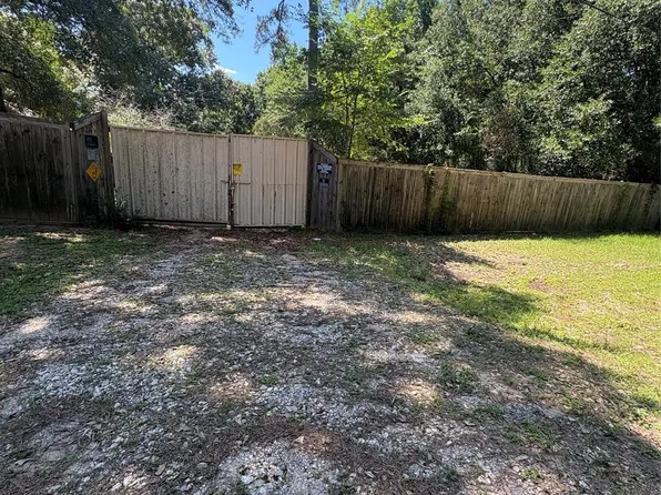 14351 Forest Blvd, Montgomery, TX 77356
