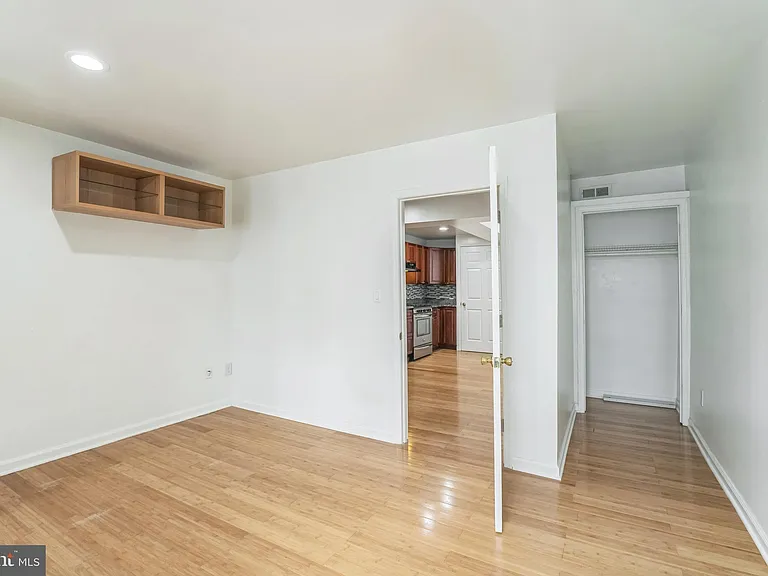 4220 Chestnut St #3 — Photo 12
