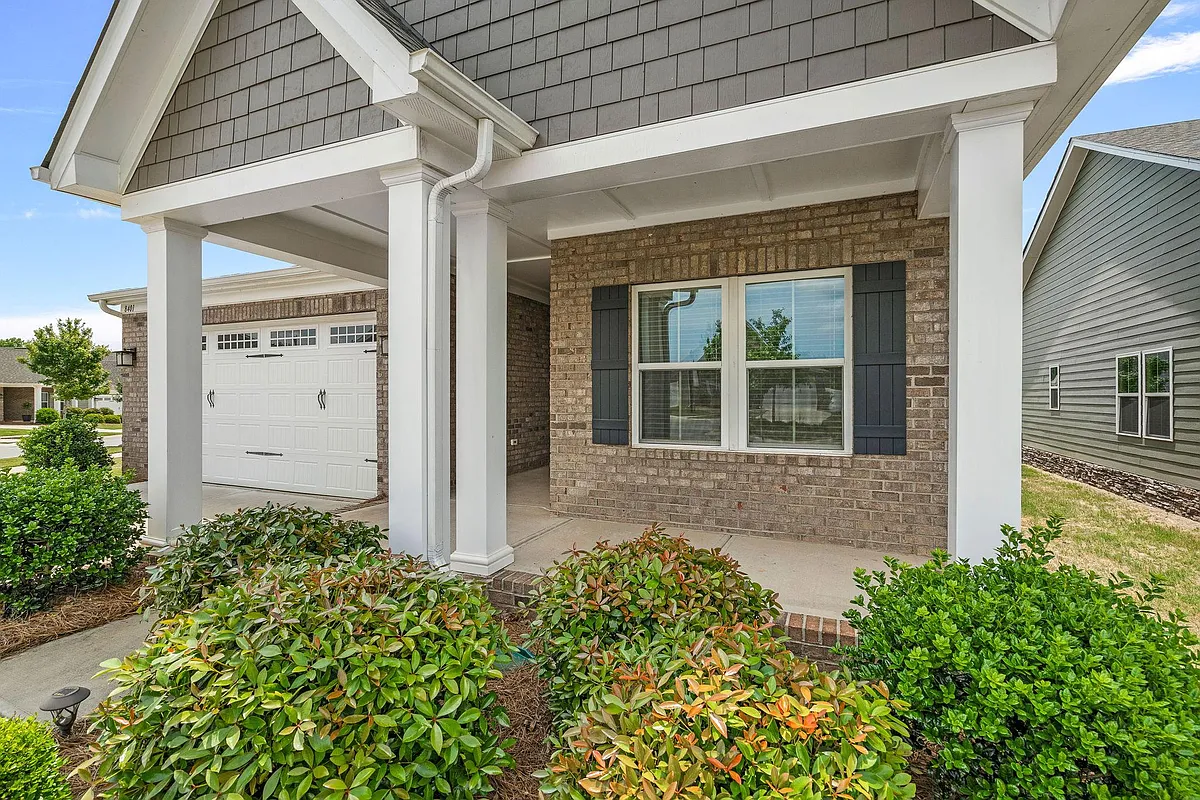 Building Photo - 8401 Bretton Woods Dr