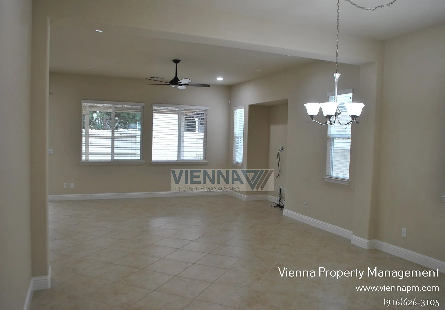 3 bed, 2.0 bath, 1795 sqft, $2,695 — Photo 3