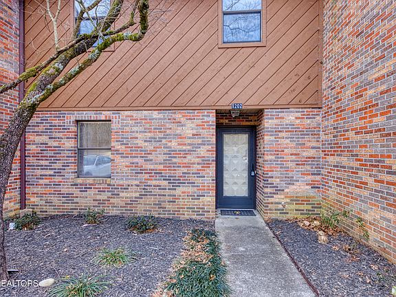 2nd image of 2914 La Villas Dr APT 1202