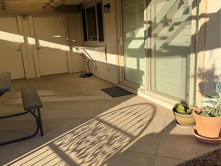 27211 Capote De Paseo #C — Photo 2