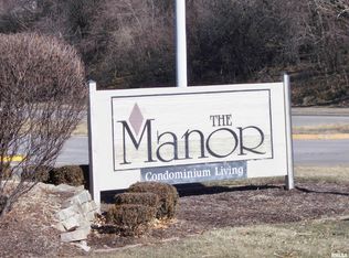 1104 Kimberly Rd UNIT 1115, Bettendorf, IA 52722