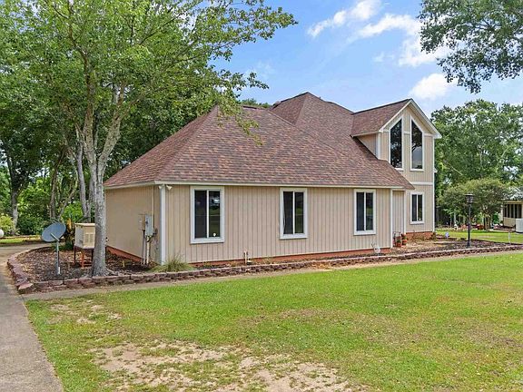5th image of 1420 Rolling Oaks Dr