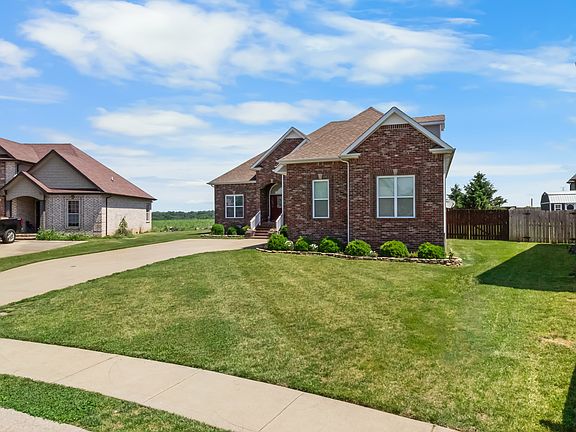4th image of 1329 Chinook Cir