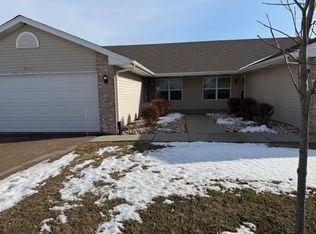 7111 Sue Ln, Loves Park, IL 61111