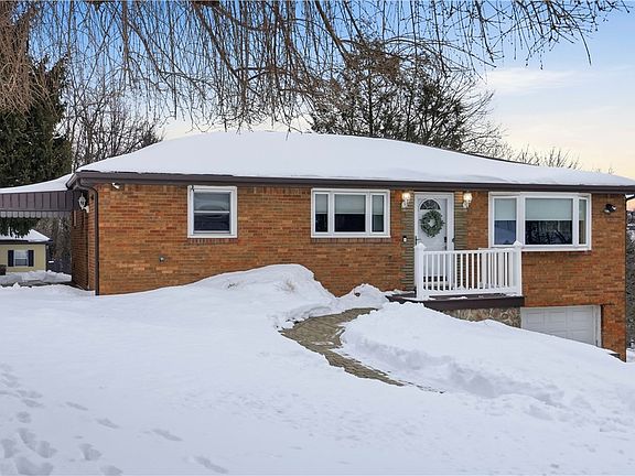 2nd image of 1297 Hillview Dr