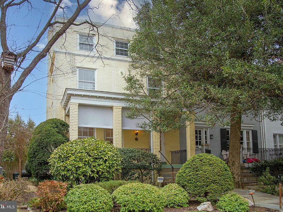 1st image of 2849 29th St NW