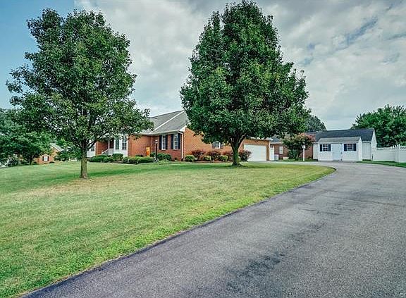 4th image of 9184 Wyattwood Rd