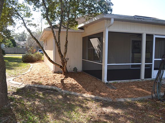 5th image of 3716 NW 43rd Pl