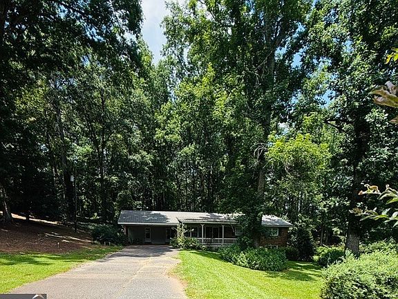 2nd image of 764 Jones Mathews Rd