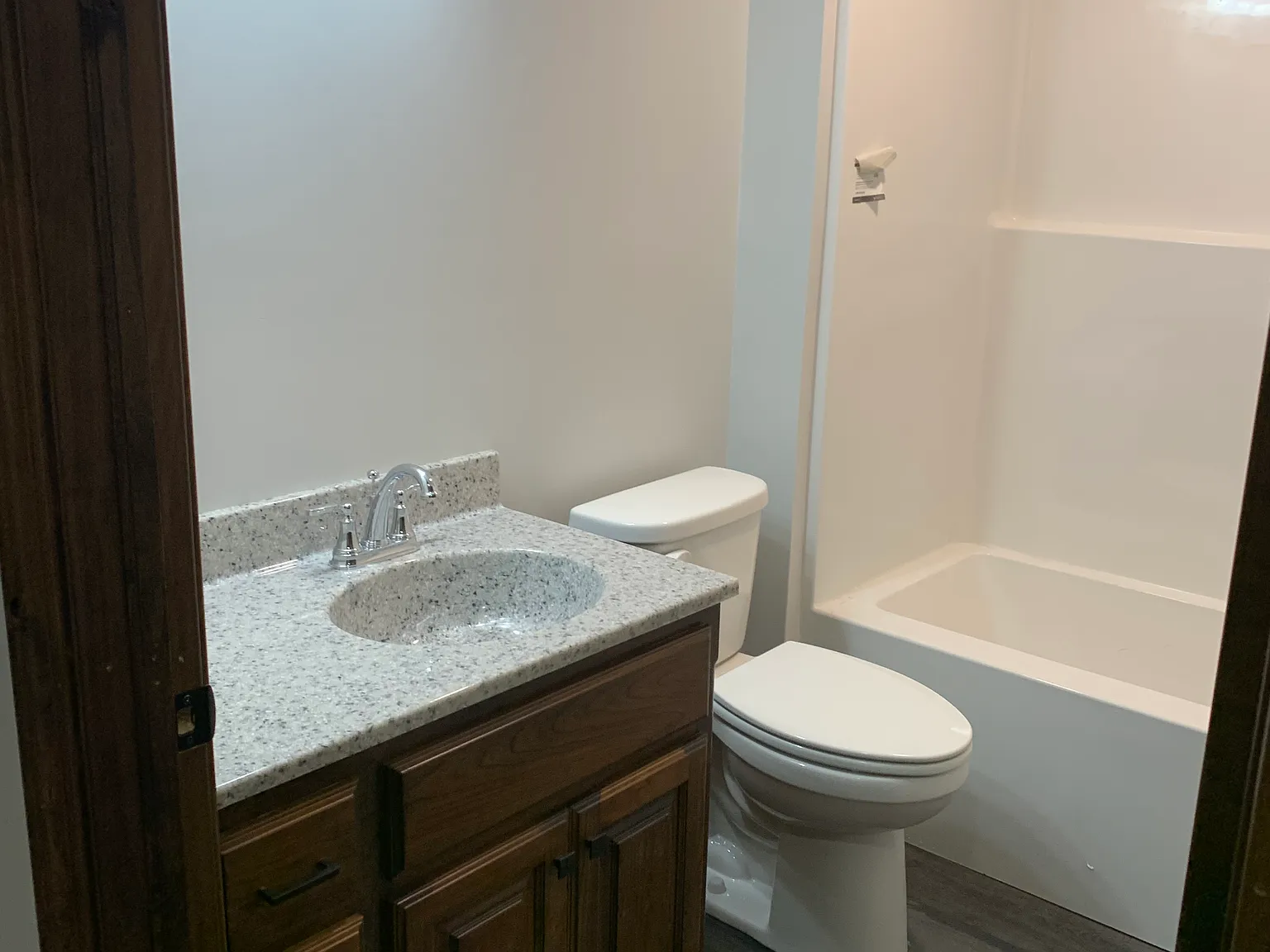 3 bed, 1350 sqft, $2,495 — Photo 4