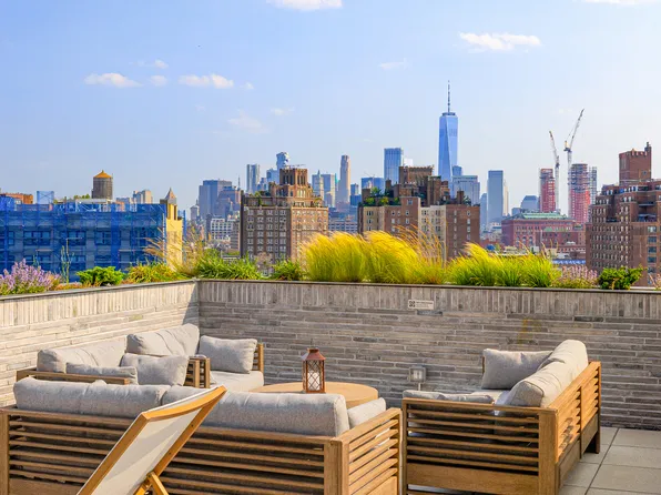 345 West 14th Street image 17 of 20