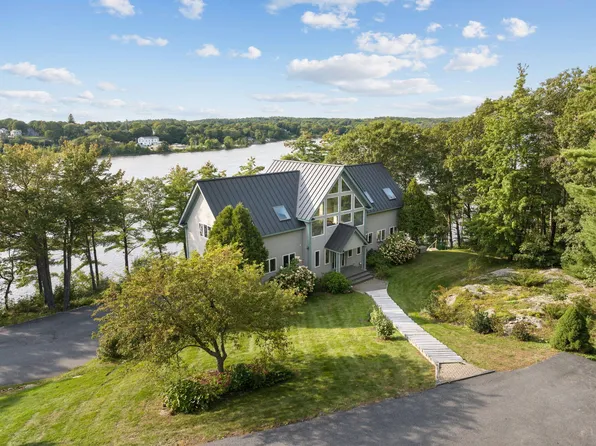 124 Middle Road, Woolwich, ME 04579
