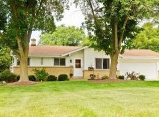 11010 82nd St, Pleasant Prairie, WI 53158