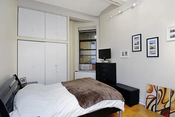 Sold by Corcoran | media 11