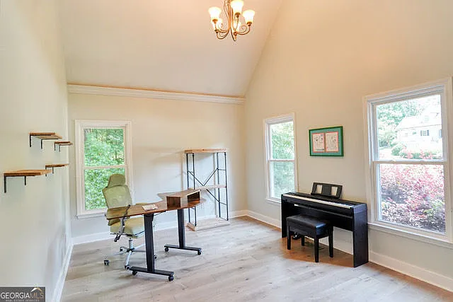 335 Butterfield Ln — Photo 11