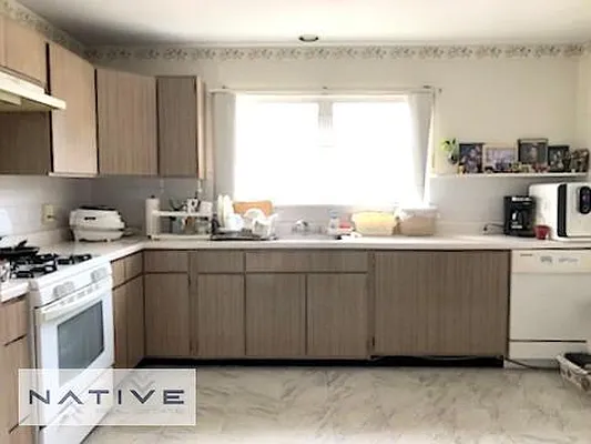 Rented by Native Real Estate LLC | media 4